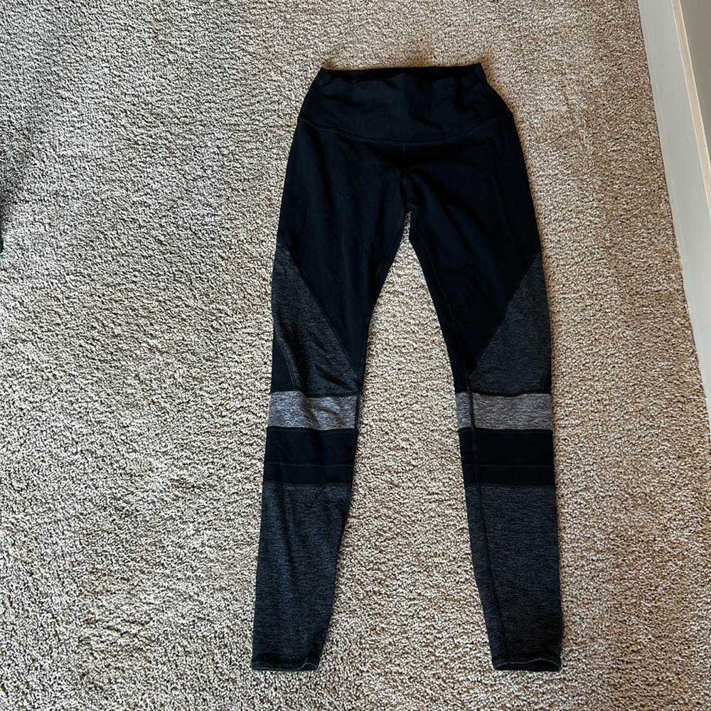ALO leggings
